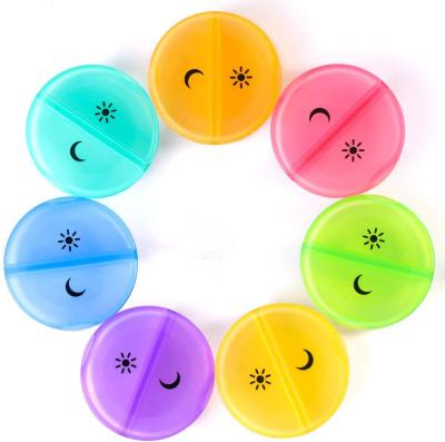 China Mini Portable Plastic Pill Organizer Eco-friendly Weekly Pill Box Pill Organizer for Daily and Travel Use for sale