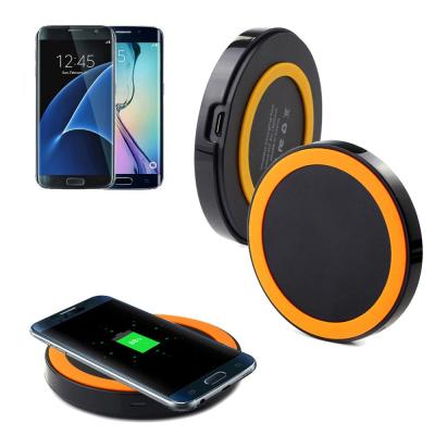 China Universal Mobile Phone Wireless Charger Q5 Pad Power Bank Charging Slim Transmitter For iPhone For Samsung Galaxy S6 S7 S8 Edge Plus Note 5 for sale