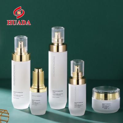 China Custom Cosmetic Skin Care Products Packaging Essential Oil Glass Bottles Cosmetics Set Series Cream Bottles for sale