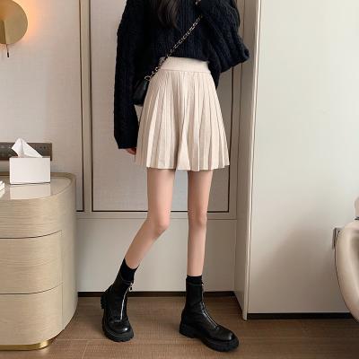 China Anti-Static Knitwear Fashion Black Knit Pleated Elastic Women's Midi Length High Waist Skirt for sale