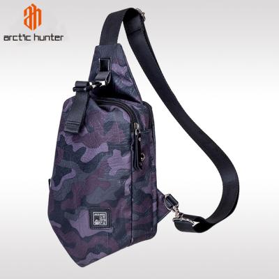 China Durable Chinese Brusttasche Simple Shoulder Bag Fashion Trunk Sling Nylon Nylon Package Bags For Men Custom Trunk Bag for sale