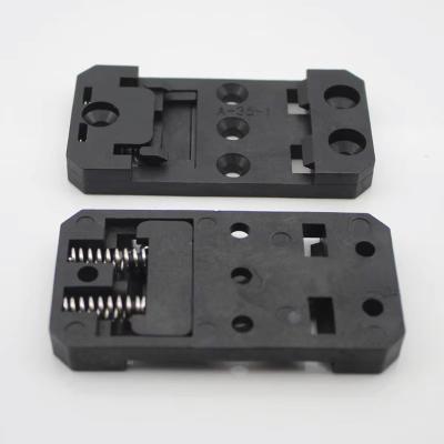 Китай A-35-1 PA66 DIN Rail Bracket Пластиковый клип Guide Rail Buckle Of Simple PCB Circuit Board Mounting Bracket DIN Rail Mounting PCB Carrier PCB Bracket (Динский железнодорожный кронштейн) продается