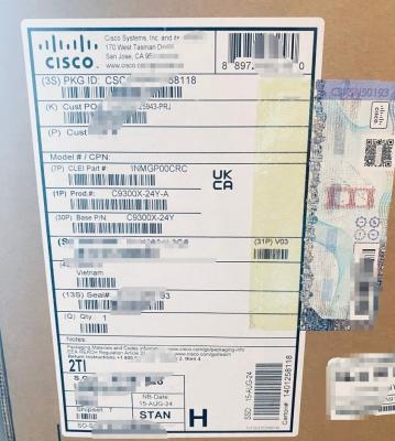 中国 Cisco C9300X-24Y-A POE 24ポートネットワークスイッチ 16GB RAMとVLANネットワークサポート 販売のため