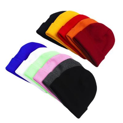 China COMMON Winter High Quality Plain Dyed Warm Knitted Embroidery Or Beanie Custom Logo 3D Applique Beanie Hat 100% Applique for sale