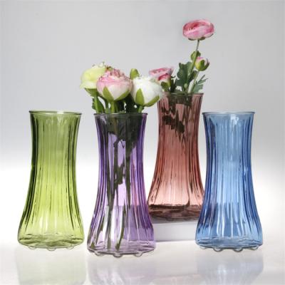 China Wholesale Custom Decorative Glass Cheap Color Vase Flower Vase Eco-friendly Home Decor For Wedding Decoration for sale