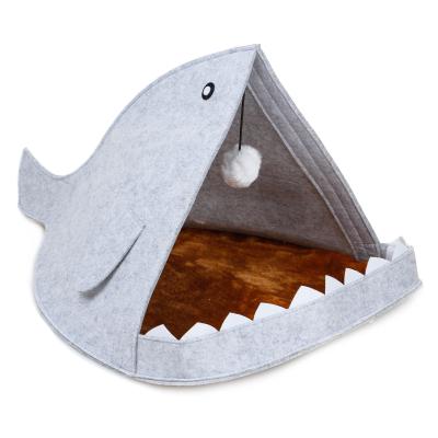 China Wholesale Hot Sustainable Pet House Cute Shark Shaped Soft Cave Dog Beds for sale