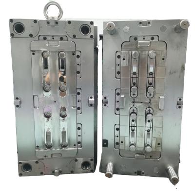 China Customized Plastic Injection Molding Machine Plastic Parts Car Mold Steel Steel Injection Mold for sale