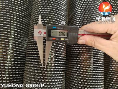 中国 ASME SA192 CS Serrated Finned Tubes With CS Fins For Petrochemical Industry 販売のため