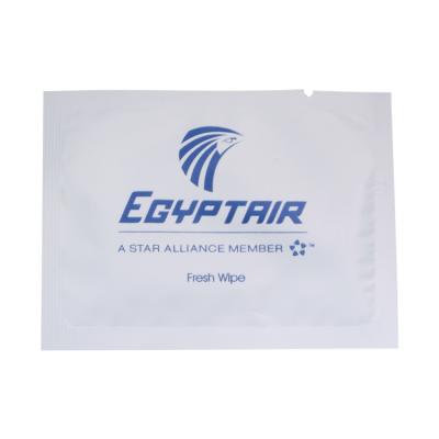 China Sealed Cleaning Edge Individually Bundled Single Sachet Small Soft Lightweight Wet Wipes for sale