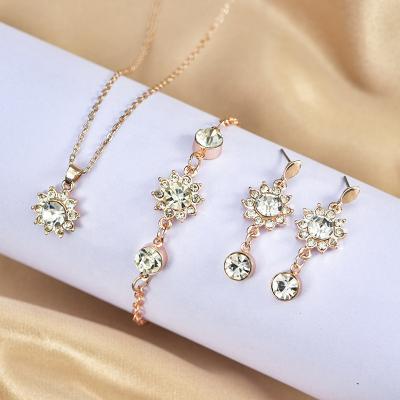 China New FASHIONABLE High Quality Crystal Three Piece Necklace Earring Bracelet Valentine's Day Wedding Jewelry Set for sale