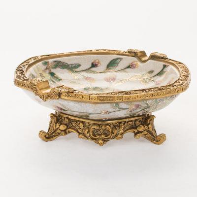 China New Chinese Style Luxury Commercial Custom Gifts Smoking Accessories Flower Design Ceramic Ashtray for sale