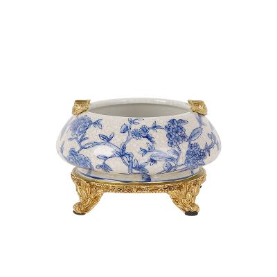 China New Chinese Style Factory Direct Luxury Design Flower Ceramic Cigar Ashtray Custom Wholesale for sale