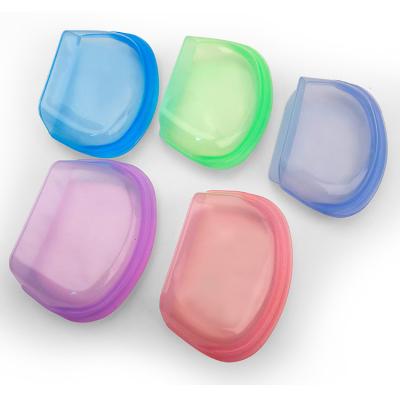 China 1000ML Silicon Storage Bag Container Collapsible Folding Reusable Silicone Freezer Food Storage Pouch for sale