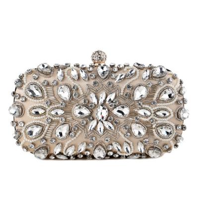 China Daily Collocation 2023 Luxury Handbags Embroidered Diamond Clutch Bag Exquisite Handmade Evening Dinner Bags For Women for sale