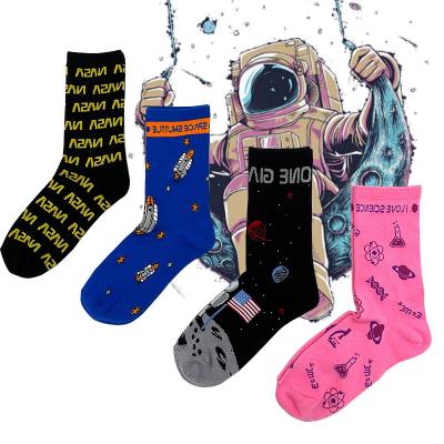 China Men's Breathable Crew Socks Funny Space Astronaut Socks Cotton Harajuku Novelty Cartoon Skateboard Happy Socks for sale