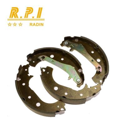 China Semi-metallic auto parts rear brake shoes 1782874 FOR FORD ECOSPORT for sale