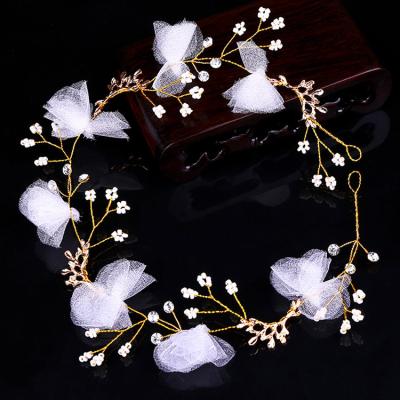 China Hot Selling Fashion Bride Hair Band, Europe and the United States Popular Snow Gauze Hair Band Alloy Leaf Rhinestone Ornaments for sale