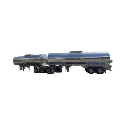 China CIMC Advanced B-Tank Fuel Tanker Semi-Trailer: Diseñado para el transporte seguro y eficiente de líquido con una capacidad mejorada en venta