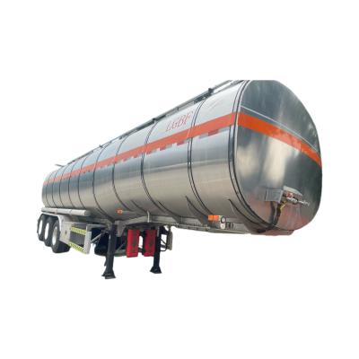 China 3-assige aluminium olie tank truck CIMC China Truck Oil Tanker Truck Veiligheid gegarandeerd Te koop