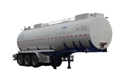 China Brandstoftanker Semi-trailer voor veilig en efficiënt vervoer van vloeibare brandstof en gevaarlijke materialen Te koop