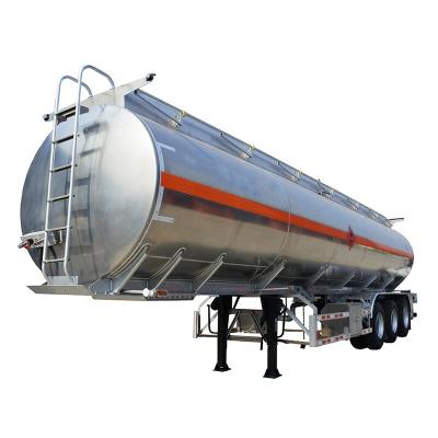 Chine CIMC 3AXLES Réservoir de carburant Semi-remorque pour le transport de liquide à vendre