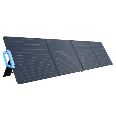 China BLUETTI PV200 W 200e High IP65 Solar Panel 23.4% Conversion Rate Waterproof Solar Panel For Solar Power System 65x66x8cm for sale