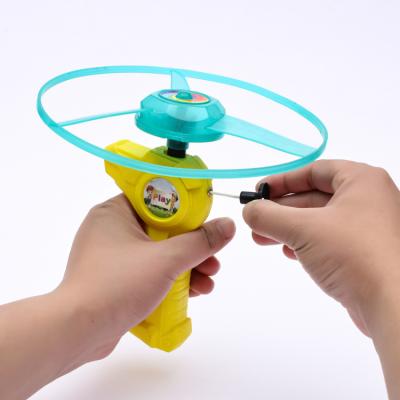 China Custom Wholesale Hot Kids Toy Plastic Flight Toy Fly Spinner Of Light Inflatable Toys for sale