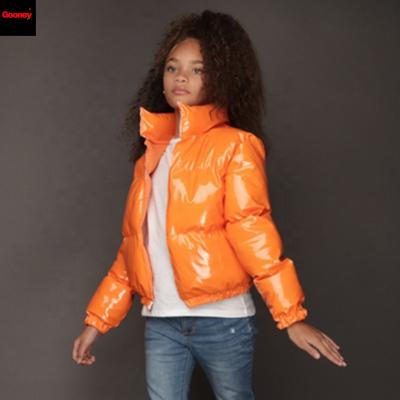 China 2021 Anti-wrinkle hot sale winter popular kids outwear down coat bubble windproof jacket little girls padded jackets for kids for sale