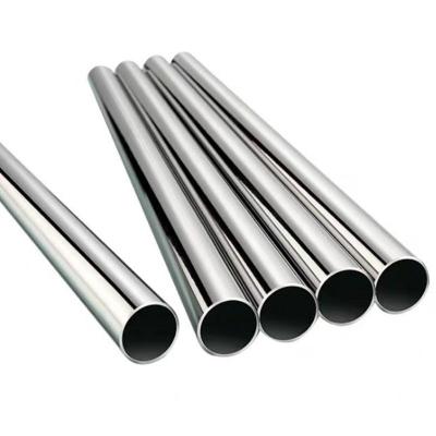 Cina Competitive price good quality 201 building material round 304 316 stainless steel pipe in china in vendita