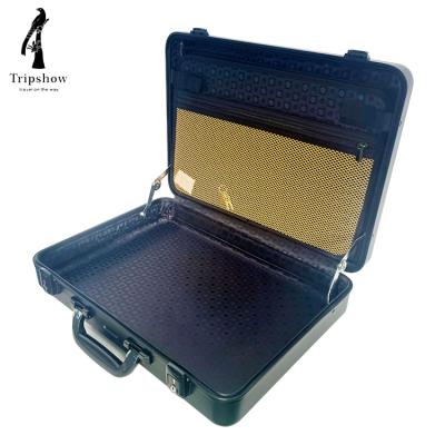 China Vacation / Outdoor Multi Aluminum Barber / Travel Customized Barber Tool Box Magnesium Briefcase Case for sale