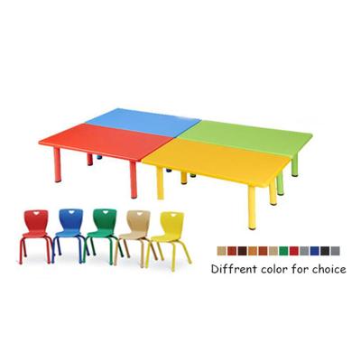 China Modern Furniture Kindergarten School Standard Size Kids Preschool Kids Tables Desk And Chair Set zu verkaufen