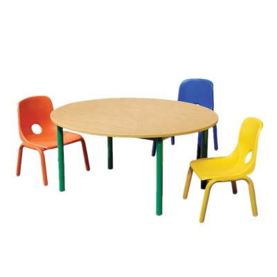 Cina Early Education Desk And Chair Kids Modern Wooden Furniture For Kindergarten in vendita