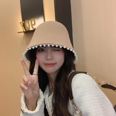 China Luxury Diamond Pendant Decorated Solid Color Casual Women Fall Bucket Hats 2021 for sale