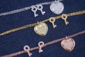 China Personalized Charms Key Lock Heart Padlock Bracelet Gold Qixi Gift for sale