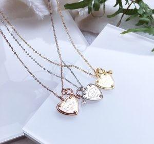 China Custom Sterling Heart Silver Locket Necklace Pendant For Valentine'S Day for sale