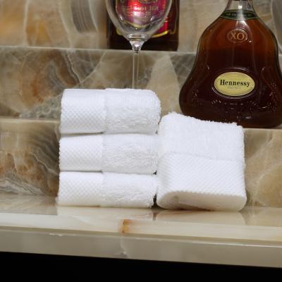 China Wholesale Absorbent Quality Small Face Hand Cotton Hotel Towels 30x30 Lint Cotton 2pc for sale