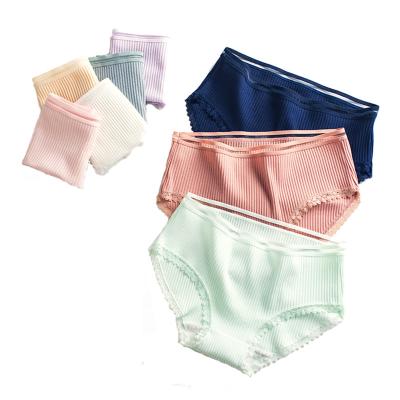 China New Antibacterial Stain Antibacterial Spot Hip-lifting Cotton Women's Underwear Seamless Youth Girls Lace Briefs Factory Wholesale for sale