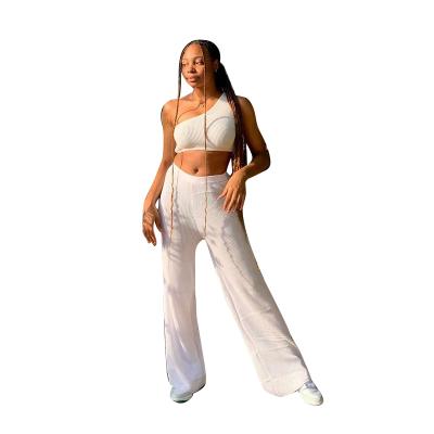 China Anti-pilling Slant Shoulder White T-shirt Wide Leg Women's Casual Pants Suit for sale