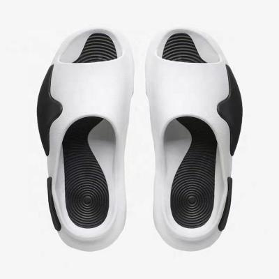 China Damping World-Winning Original High Quality Women Beach Slipper White Slide Slippers Outdoor Custom for sale