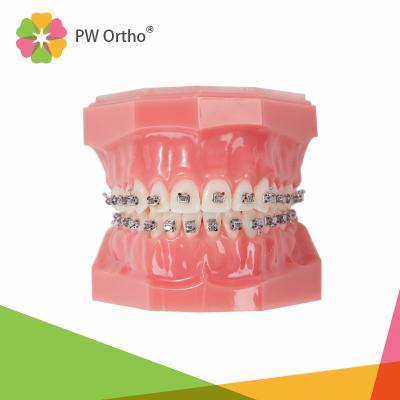 China MIM Technique Orthodontic Passive Self que liga os suportes à venda