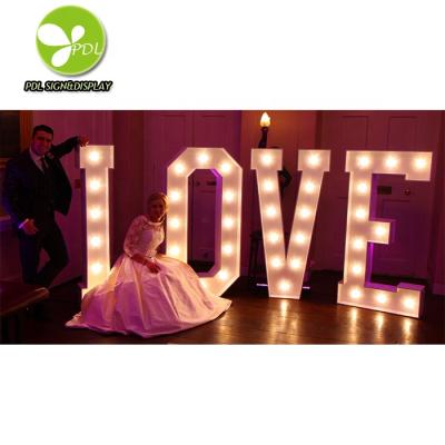 China Indoor Use Marquee Letters Led Metal LOVE Lighted 4ft Giant LOVE Letters Signs Large 3d Bulb Light Up Letters for sale