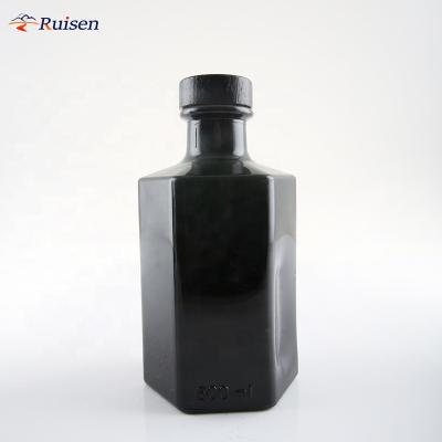 China Wholesale Glass Beverage 500ml Vodka Bottles Matte Black Fancy Glass Bottle With Wooden Cap for sale