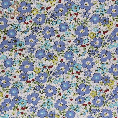 China Soft Shrink-Resistant 100 Cotton Floral Print Fabric Small Flowers Pattern Woven Poplin Printed Cotton Fabrics For Clothing Women for sale