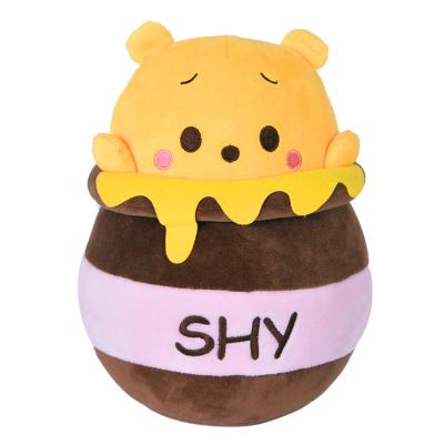 China 25cm Winnie The Pooh Stuffed Animal Small Honeypot Plush Doll for sale