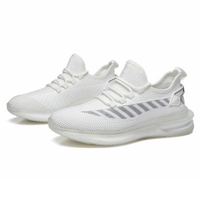 China Cushioning Fashion High Quality Fly To Weave Upper Sports Shoes Men Sport Running Casual Walking Sneakers Shoes for sale