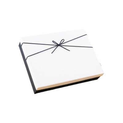 China Recycled High Quality Luxury Sky And Material Factory Supply Earth Cover Cardboard Paper Gift Box Recyclable Paper Box For Clothing Book for sale