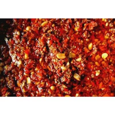 China Chinese Resistant Dry Sichuan Chili Sauce with Natural Condiments for sale