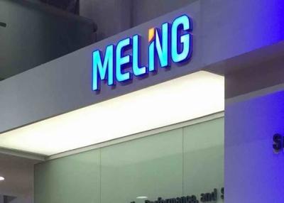 China muestra de acrílico de las letras de canal de 3D LED con el marco metálico, muestras iluminadas al aire libre de la tienda en venta