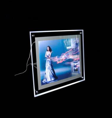 Chine Caisson lumineux mince du cristal LED de cadre instantané, annonçant le cadre de photo avec la lumière de LED à vendre