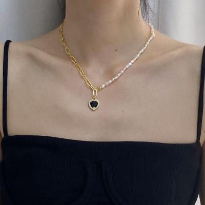 China CLASSIC Fashion Pearl Black Onyx Brass Natural Freshwater Diamond Heart Pendant Paperclip Necklace Women for sale